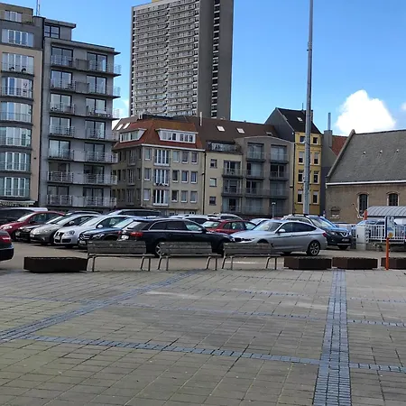 Harbour/beach Ostende